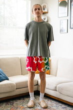 Load image into Gallery viewer, Blossom Mesh Shorts (Summer Fade 1 / 6&quot; inseam)
