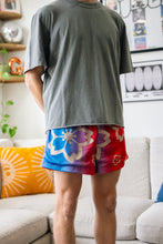 Load image into Gallery viewer, Blossom Mesh Shorts (Summer Fade 2 / 4&quot; inseam)
